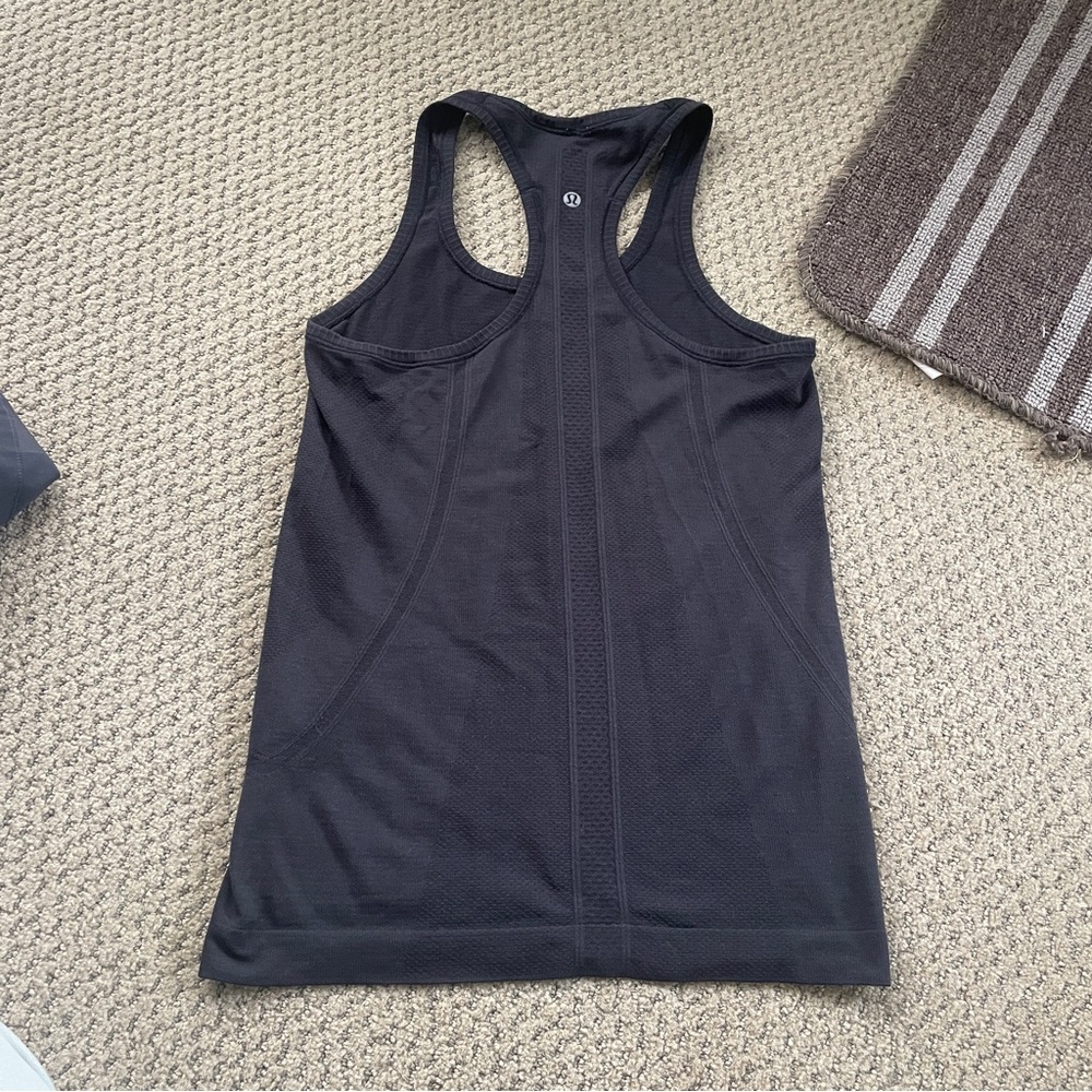 Lululemon swiftly tank size 4 Black Racerback Tank Top